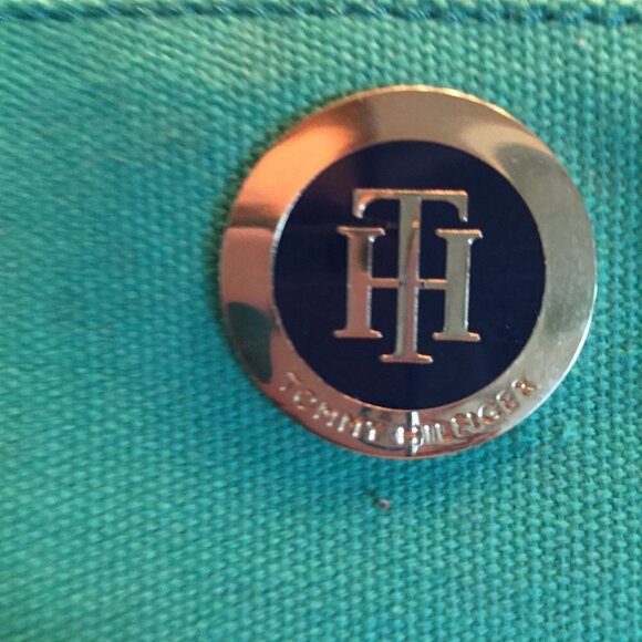 Tommy Hilfiger Canvas Bag - Picture 4 of 10